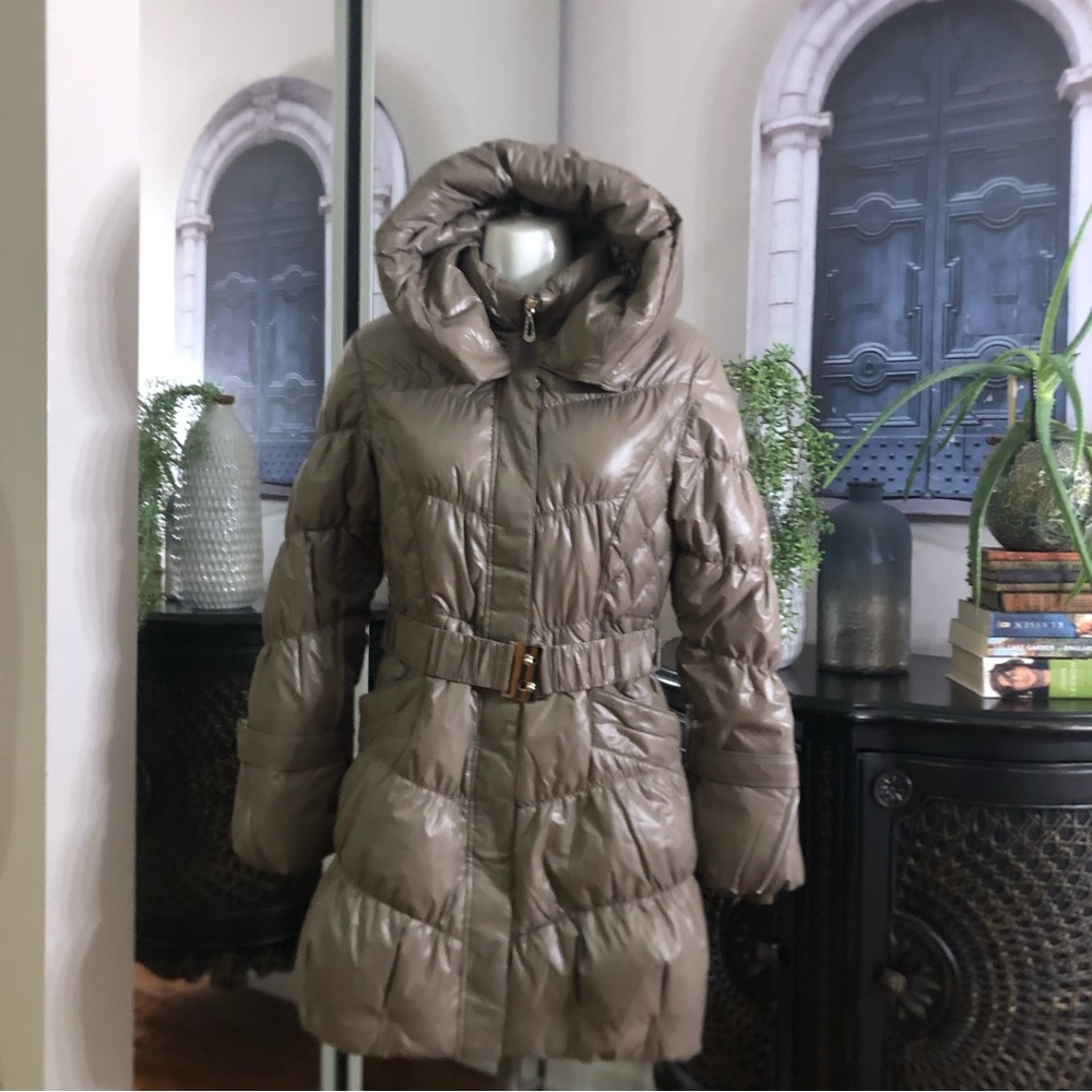 Bosideng  dark cream with animal print lining ladies size S  hooded puffer coat